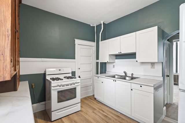 3328 5th Avenue S, Minneapolis, MN 55408