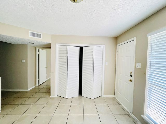 19319 Lazy Valley Drive, Katy, TX 77449
