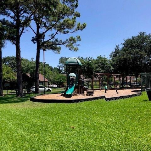19319 Lazy Valley Drive, Katy, TX 77449