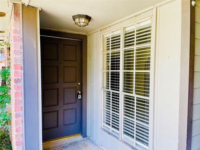 19319 Lazy Valley Drive, Katy, TX 77449