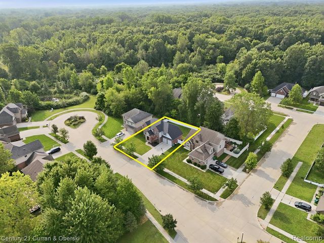 26643 Carly Drive, Brownstown, MI 48174