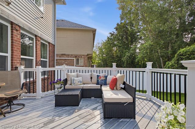 26643 Carly Drive, Brownstown, MI 48174