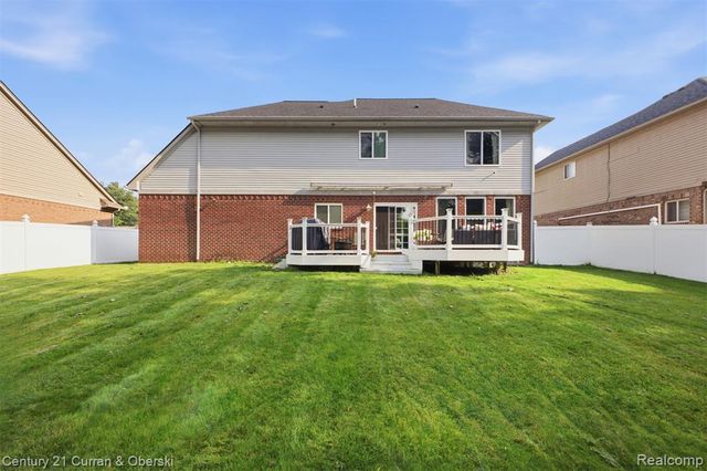 26643 Carly Drive, Brownstown, MI 48174
