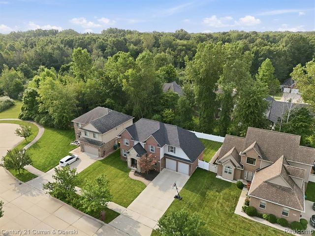26643 Carly Drive, Brownstown, MI 48174