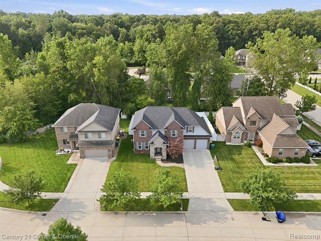 26643 Carly Drive, Brownstown, MI 48174