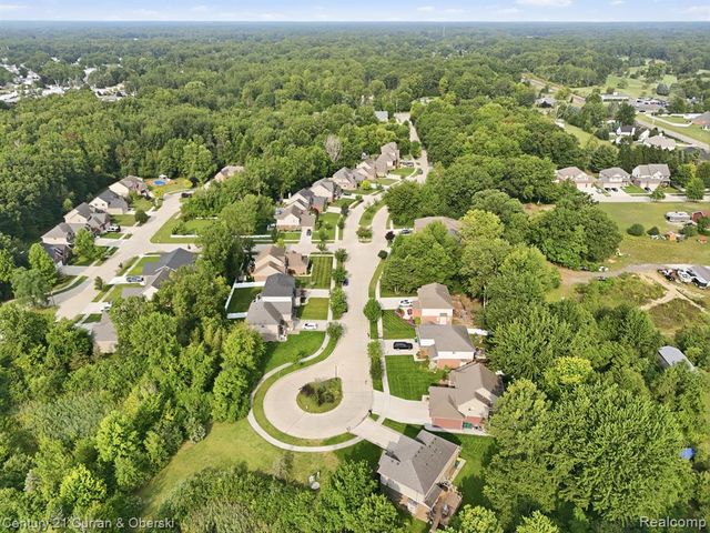 26643 Carly Drive, Brownstown, MI 48174