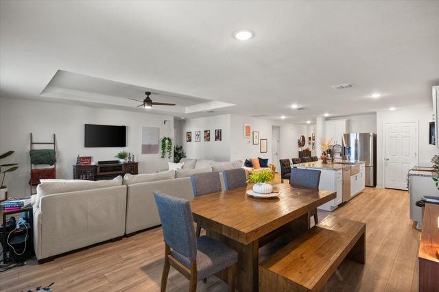 4520 Knoll Gardens Way, Fort Worth, TX 76036