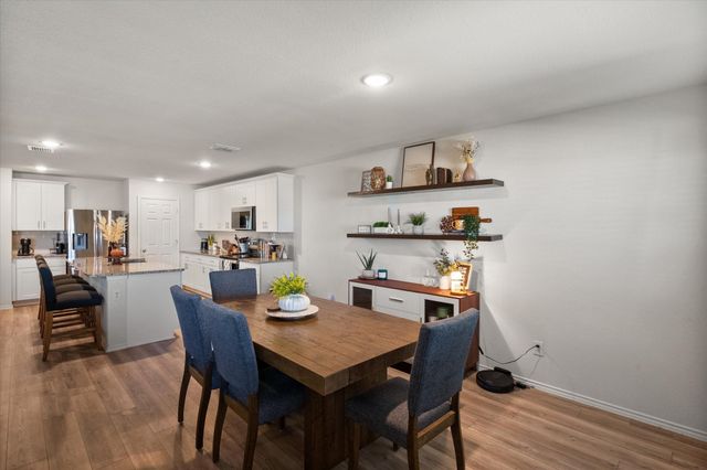 4520 Knoll Gardens Way, Fort Worth, TX 76036