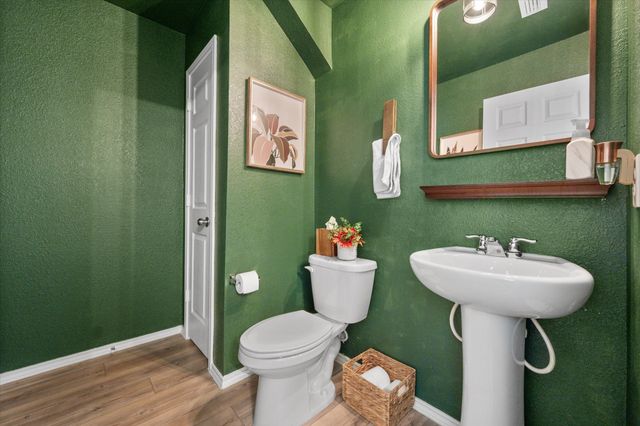 4520 Knoll Gardens Way, Fort Worth, TX 76036