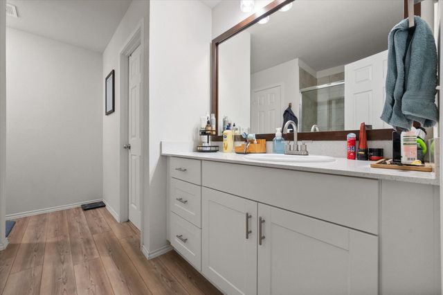 4520 Knoll Gardens Way, Fort Worth, TX 76036