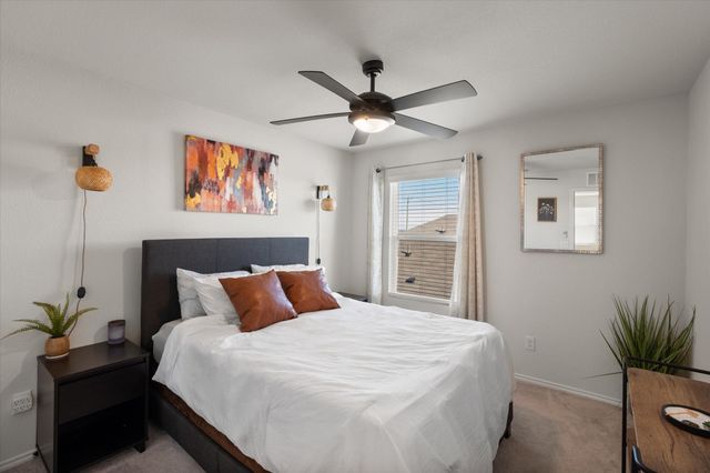 4520 Knoll Gardens Way, Fort Worth, TX 76036