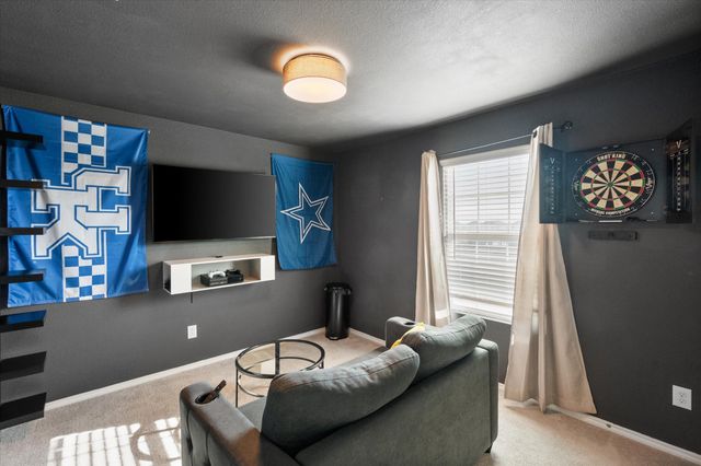 4520 Knoll Gardens Way, Fort Worth, TX 76036