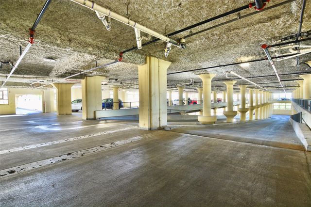 2600 W 7th Street 2820, Fort Worth, TX 76107