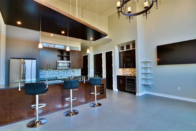 2600 W 7th Street 2820, Fort Worth, TX 76107