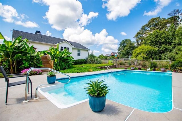 901 Tallapoosa East Church Road, Buchanan, GA 30113