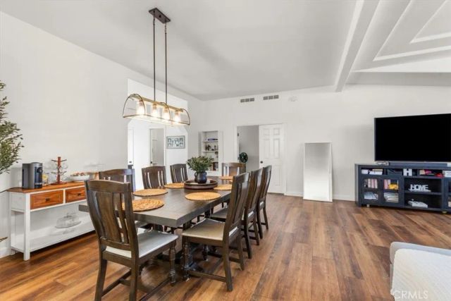 201 Crow, Fountain Valley, CA 92708