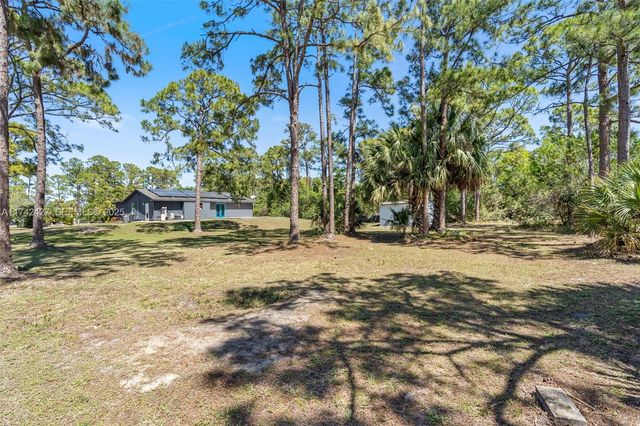 11448 N 68th St Street N, The Acreage, FL 33412
