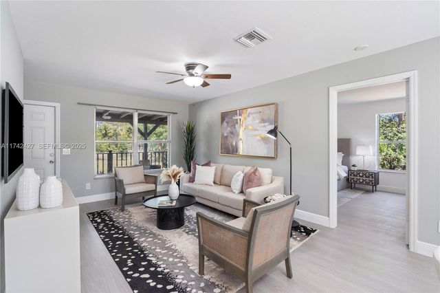 11448 N 68th St Street N, The Acreage, FL 33412