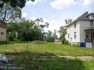 6147 Stanton Street, Detroit, MI 48208