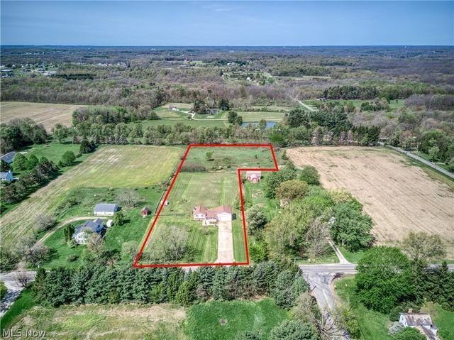 4715 Rock Spring Road, Ravenna, OH 44266