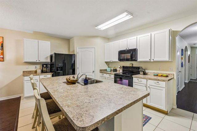 806 GRAND PARK COURT, Deland, FL 32724