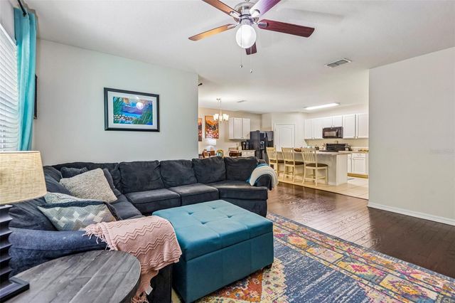 806 GRAND PARK COURT, Deland, FL 32724
