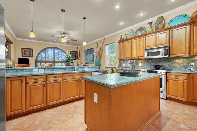 718 NW 177th Avenue, Pembroke Pines, FL 33029
