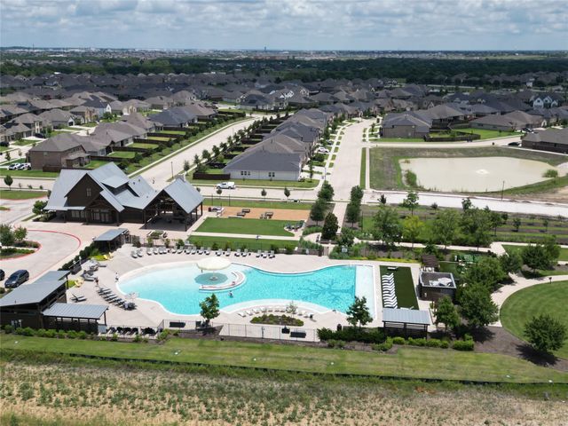 745 Lemmon Lane, Forney, TX 75126