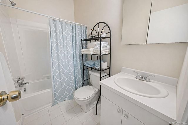 723 Park Avenue, Huntington, NY 11743