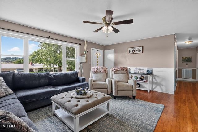 102 Virginia Drive, Greeneville, TN 37745