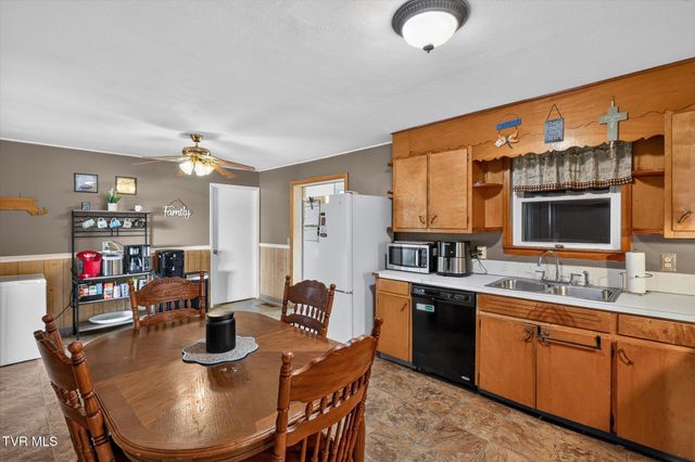 102 Virginia Drive, Greeneville, TN 37745