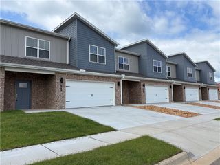 943 Seaborn Way, Pea Ridge, AR 72751