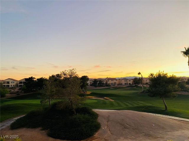 33 Tall Ruff Drive, Las Vegas, NV 89148