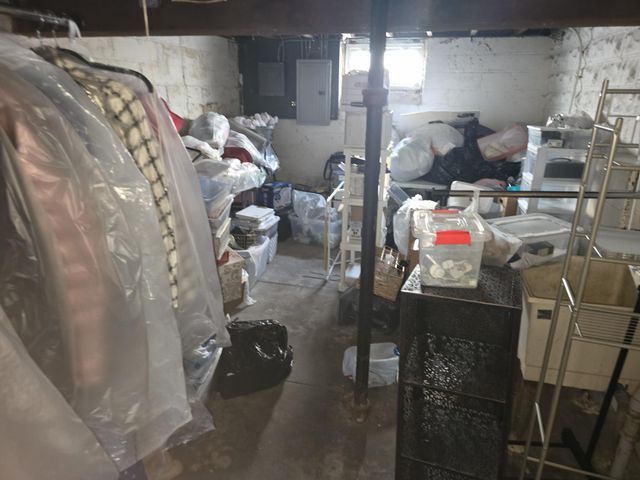 1221 Ross Avenue, Saint Paul, MN 55106