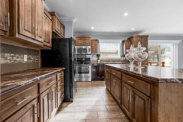 904 E Wilson Street, Ottawa, KS 66067