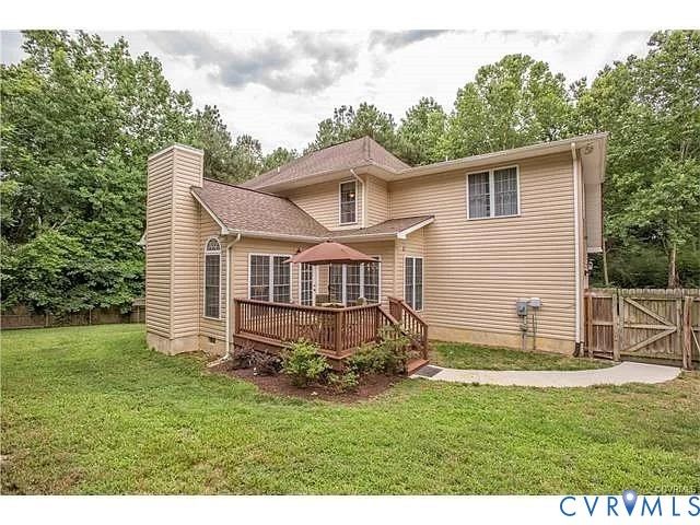 429 Nottingham Dr, Colonial Heights, VA 23834