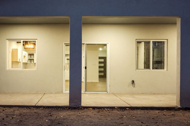 380 Deluvina Place SW, Albuquerque, NM 87105