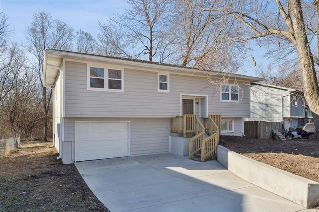 309 W Mcdonald Street, Edgerton, KS 66021