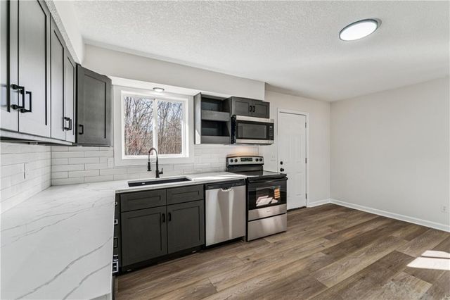 309 W Mcdonald Street, Edgerton, KS 66021