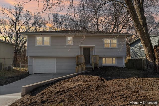 309 W Mcdonald Street, Edgerton, KS 66021