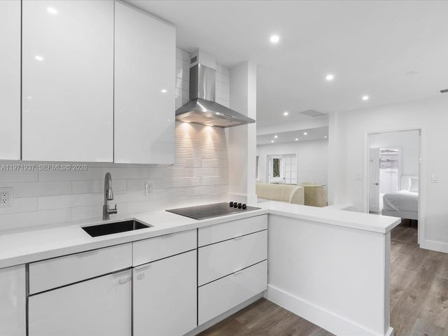 8934 Harding Ave, Surfside, FL 33154