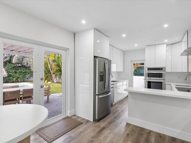 8934 Harding Ave, Surfside, FL 33154