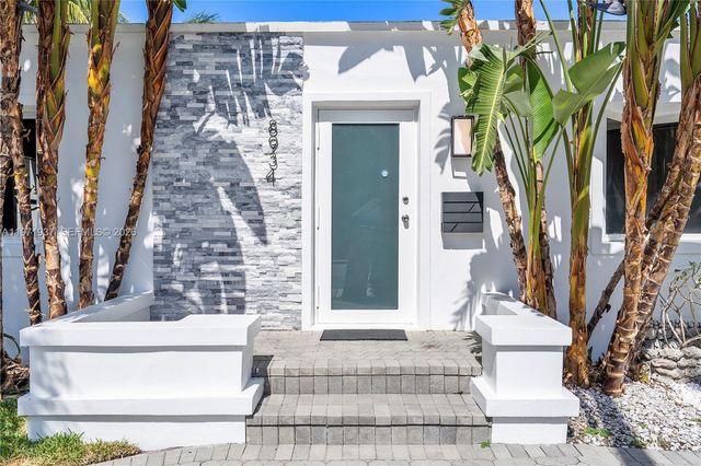 8934 Harding Ave, Surfside, FL 33154