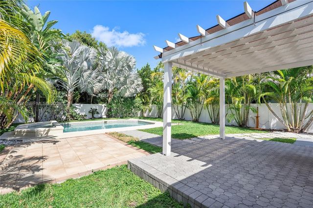 8934 Harding Ave, Surfside, FL 33154