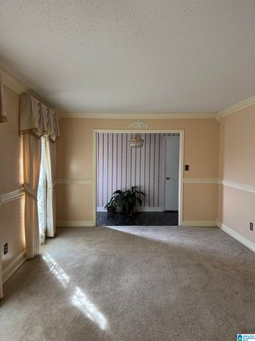 928 18TH AVENUE, Birmingham, AL 35215