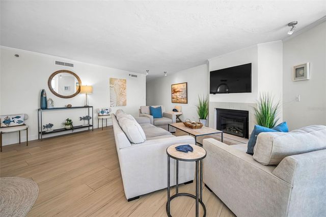 1660 GULF BOULEVARD PH5, Clearwater Beach, FL 33767