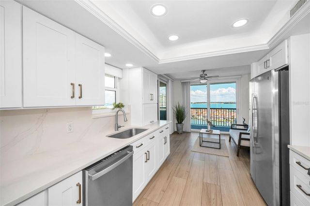 1660 GULF BOULEVARD PH5, Clearwater Beach, FL 33767