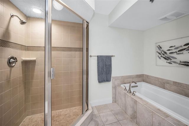 1660 GULF BOULEVARD PH5, Clearwater Beach, FL 33767