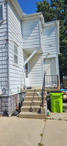 19504 Bigelow Street, Roseville, MI 48066