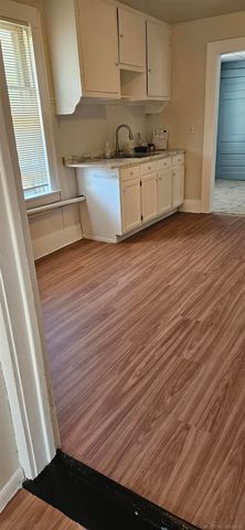 19504 Bigelow Street, Roseville, MI 48066